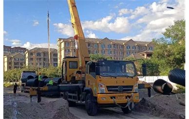 2024年乌海市海勃湾区林荫大道项目段